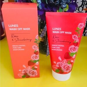 Rose & Strawberry Wash Off Mask - Red
